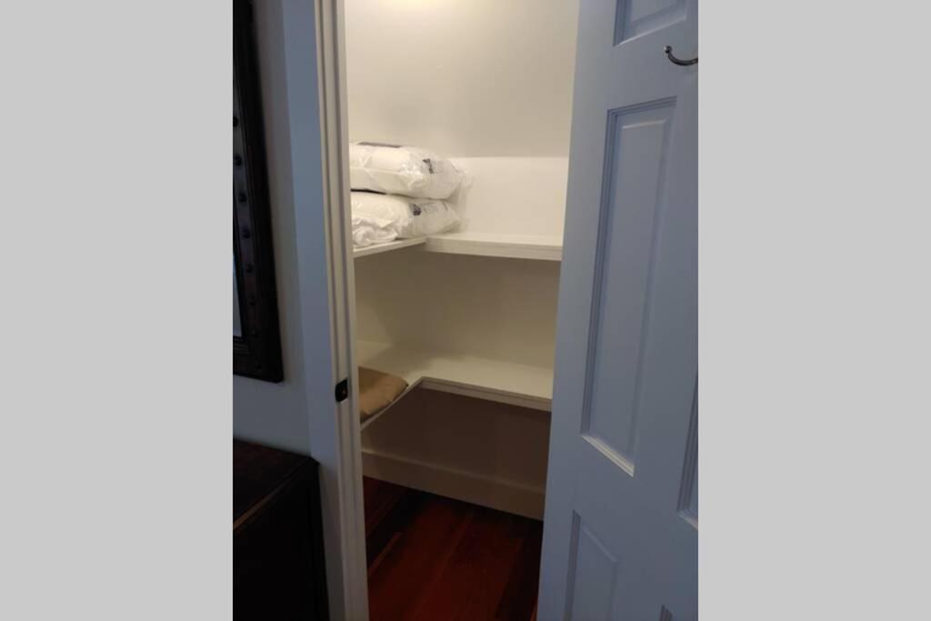 Carriage House 2 Bdrm At Camellia Cottages In Historic Summerville, Sc מראה חיצוני תמונה
