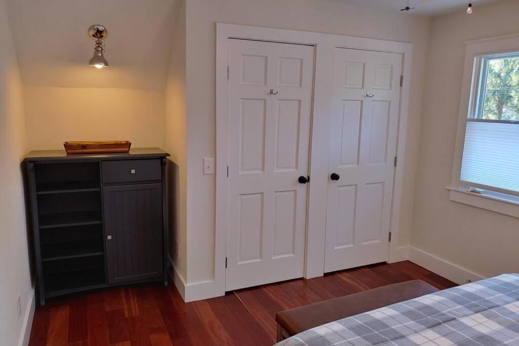Carriage House 2 Bdrm At Camellia Cottages In Historic Summerville, Sc מראה חיצוני תמונה